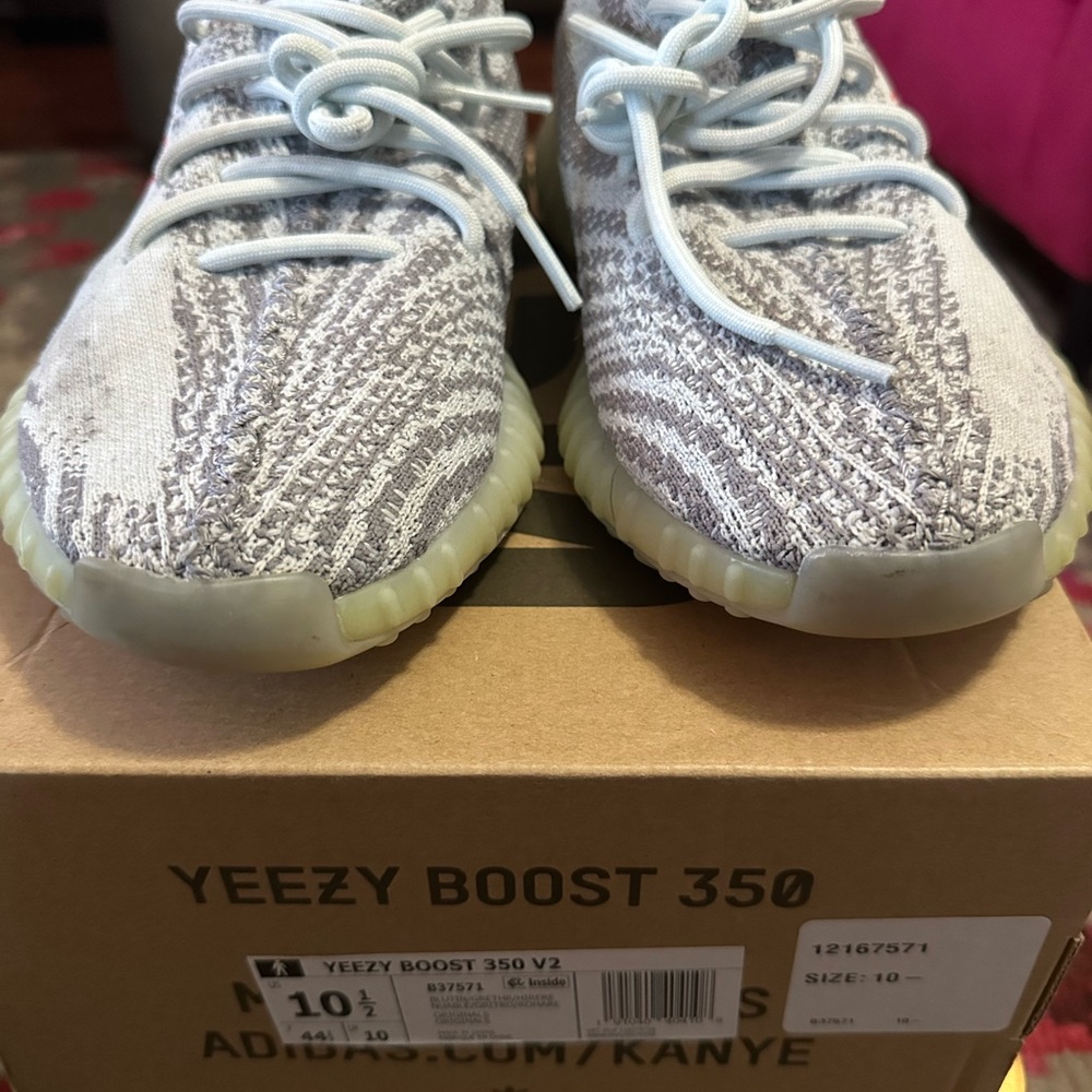 Yeezy Boost 350 V2 Shoes - Gray